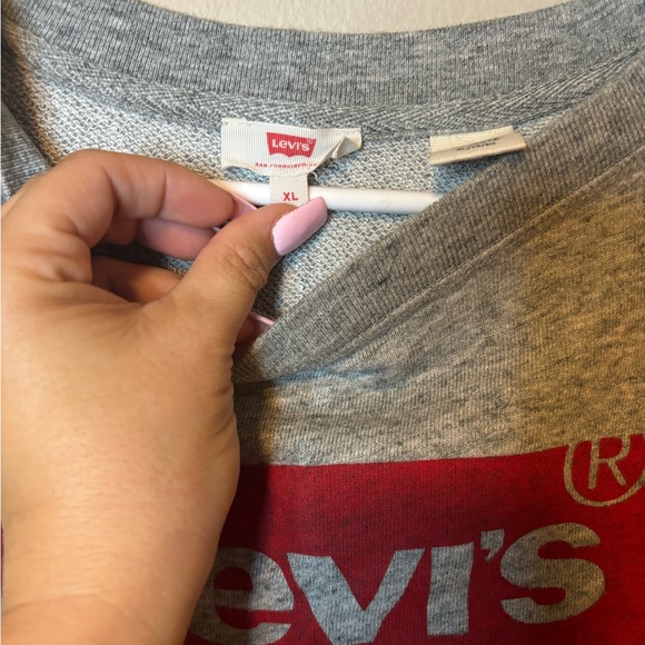 Levi sweater - Picture 3 of 5